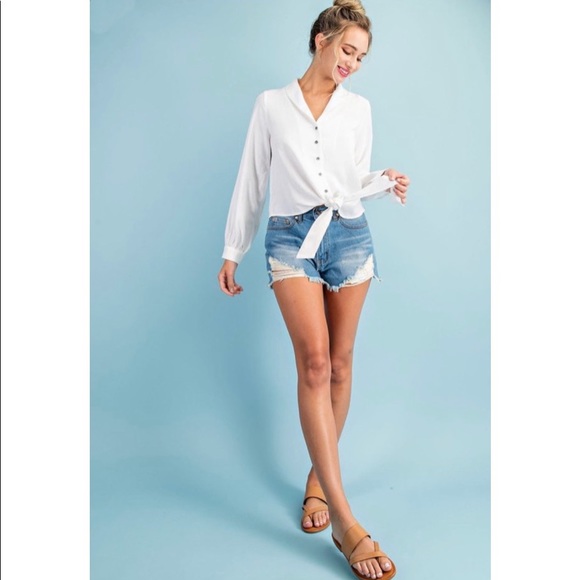 🛍New So Chic Long Sleeve Top! - Picture 3 of 6